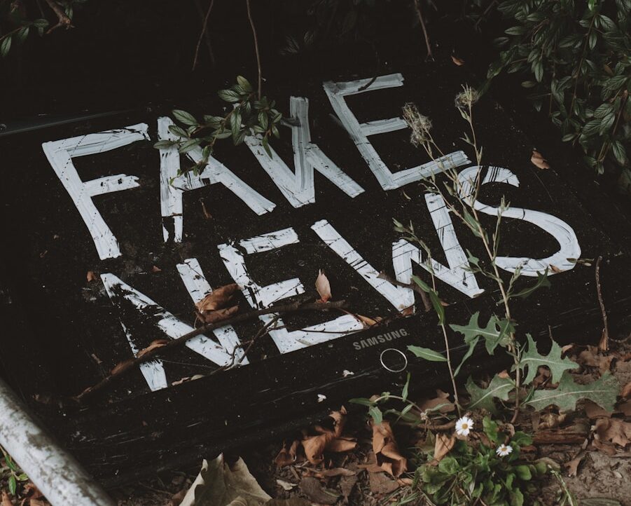 Whatfinger News: How This Mega Aggregator Works, Why It Grabs Attention, and How We Can Read It Smarter