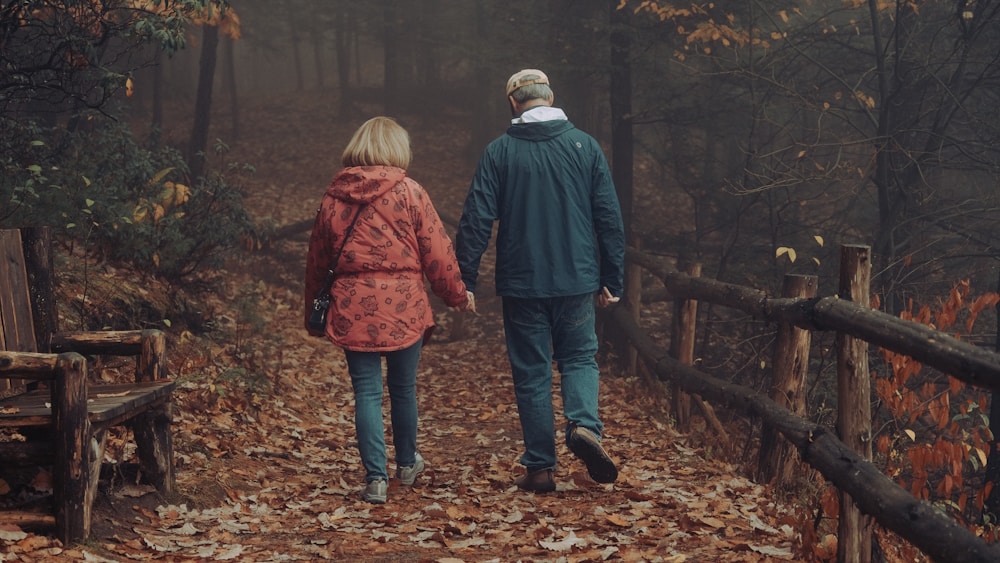 May December Romance Explained: Age-Gap Love in Everyday Life