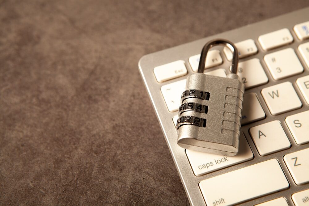 Passkeys in 2026: How to Replace Passwords Without Locking Yourself Out